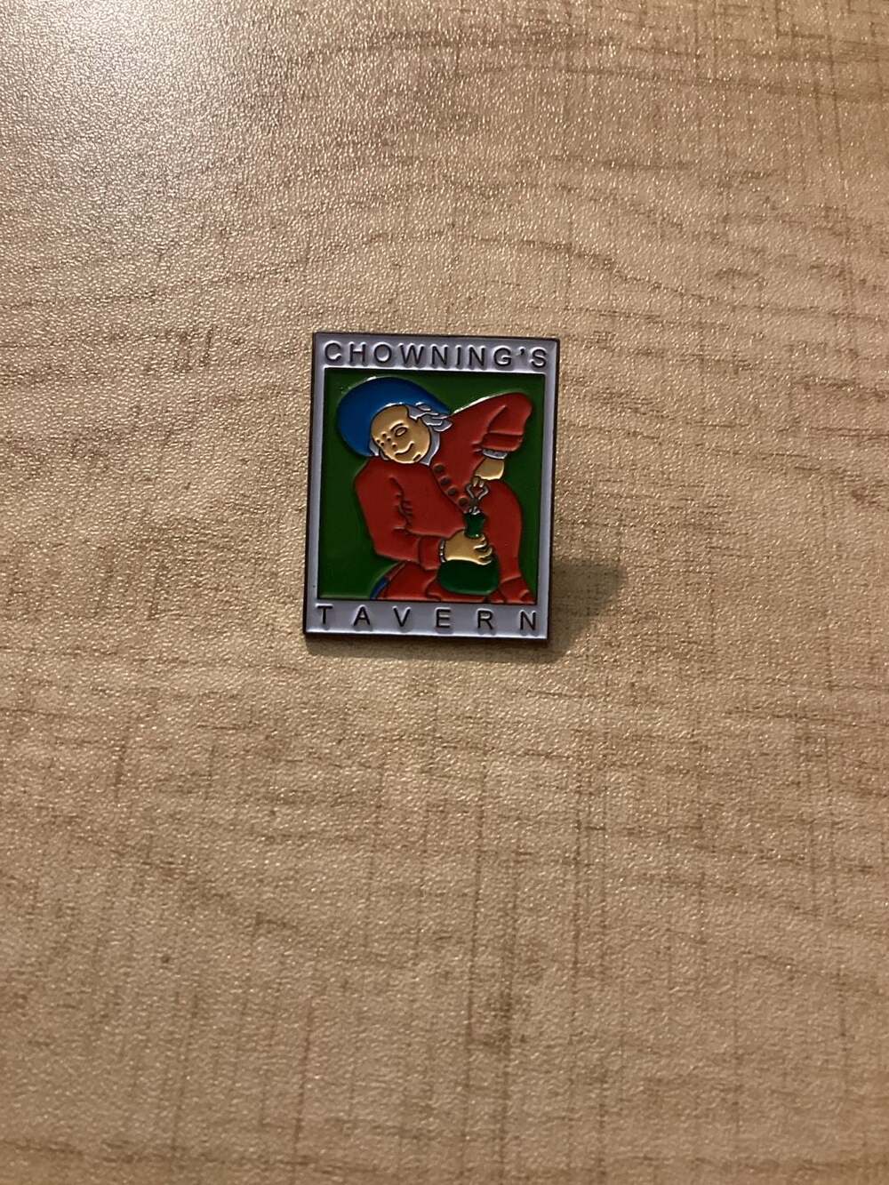 Chowning's Tavern Colonial Williamsburg Enamel Lapel Pin